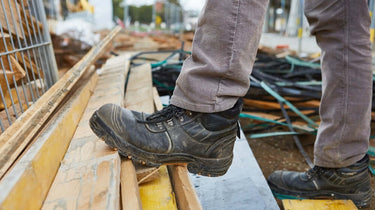 Bild: Arbeitssocken gegen Schweißfüße