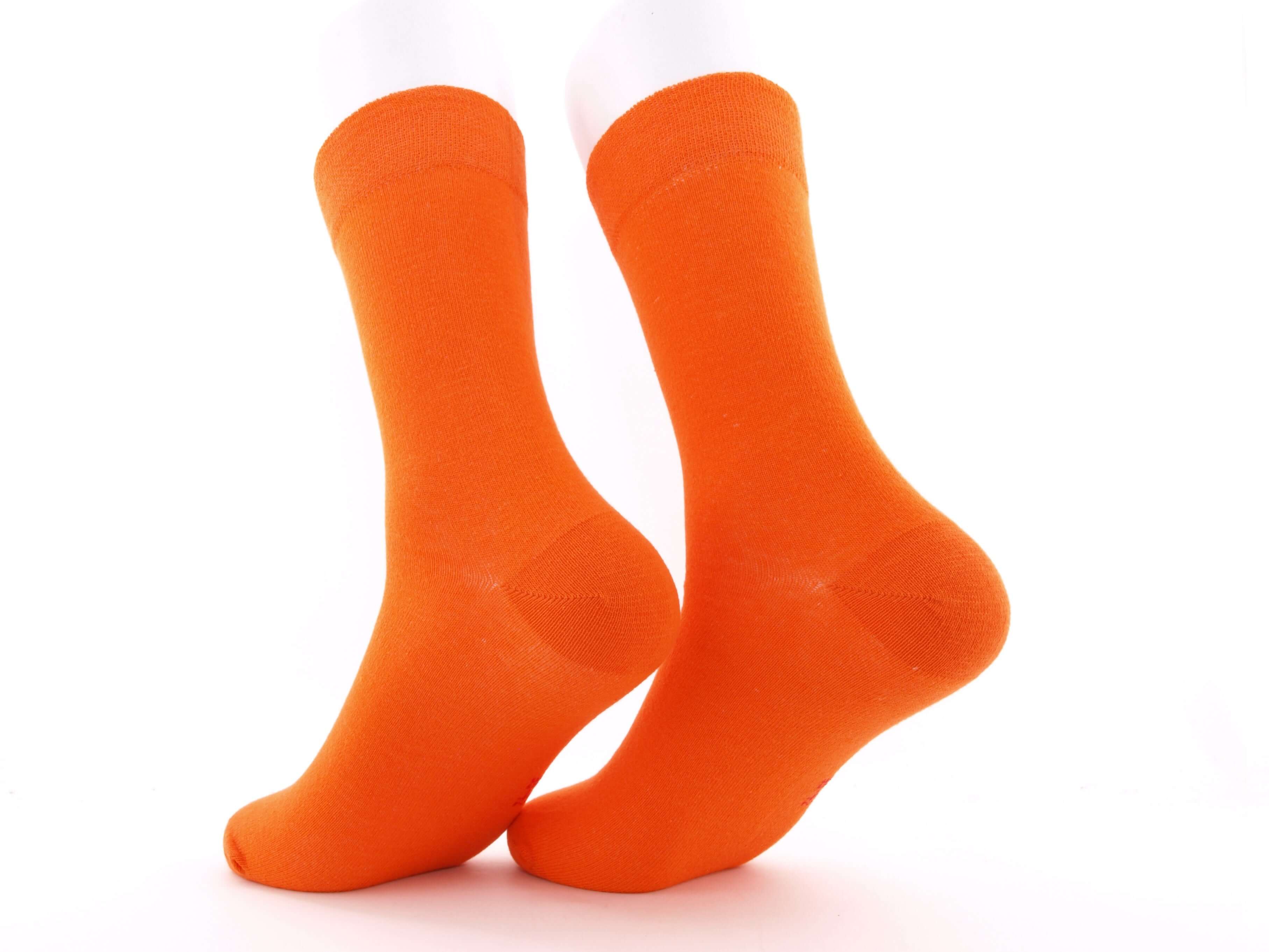 Bild: Bunte Herrensocken orange 2
