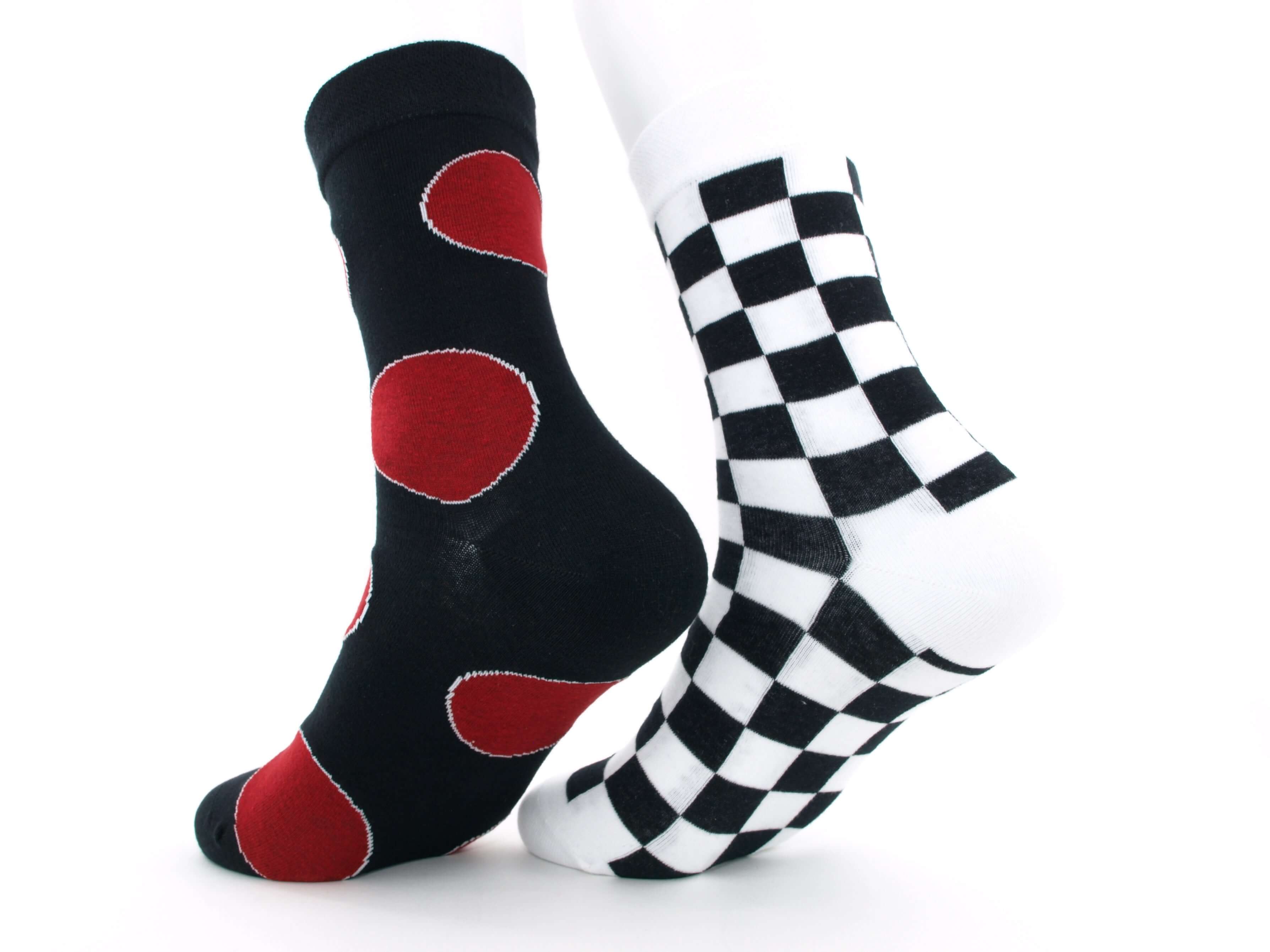 Bild: Bunte Herrensocken Schach Rückansicht