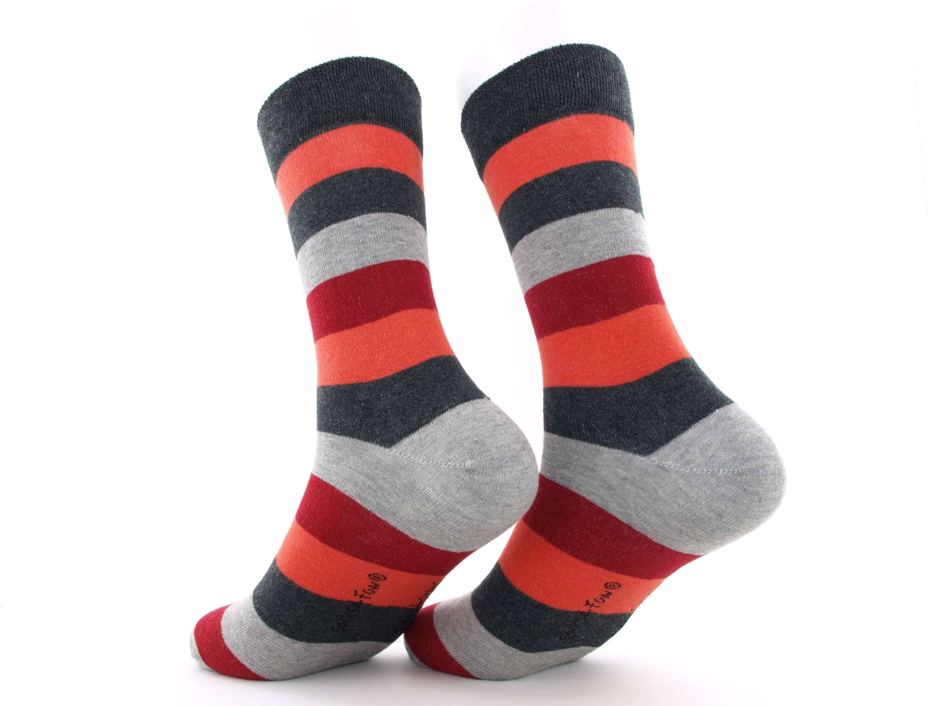 Bild: Bunte Herrensocken Streifen orange 2
