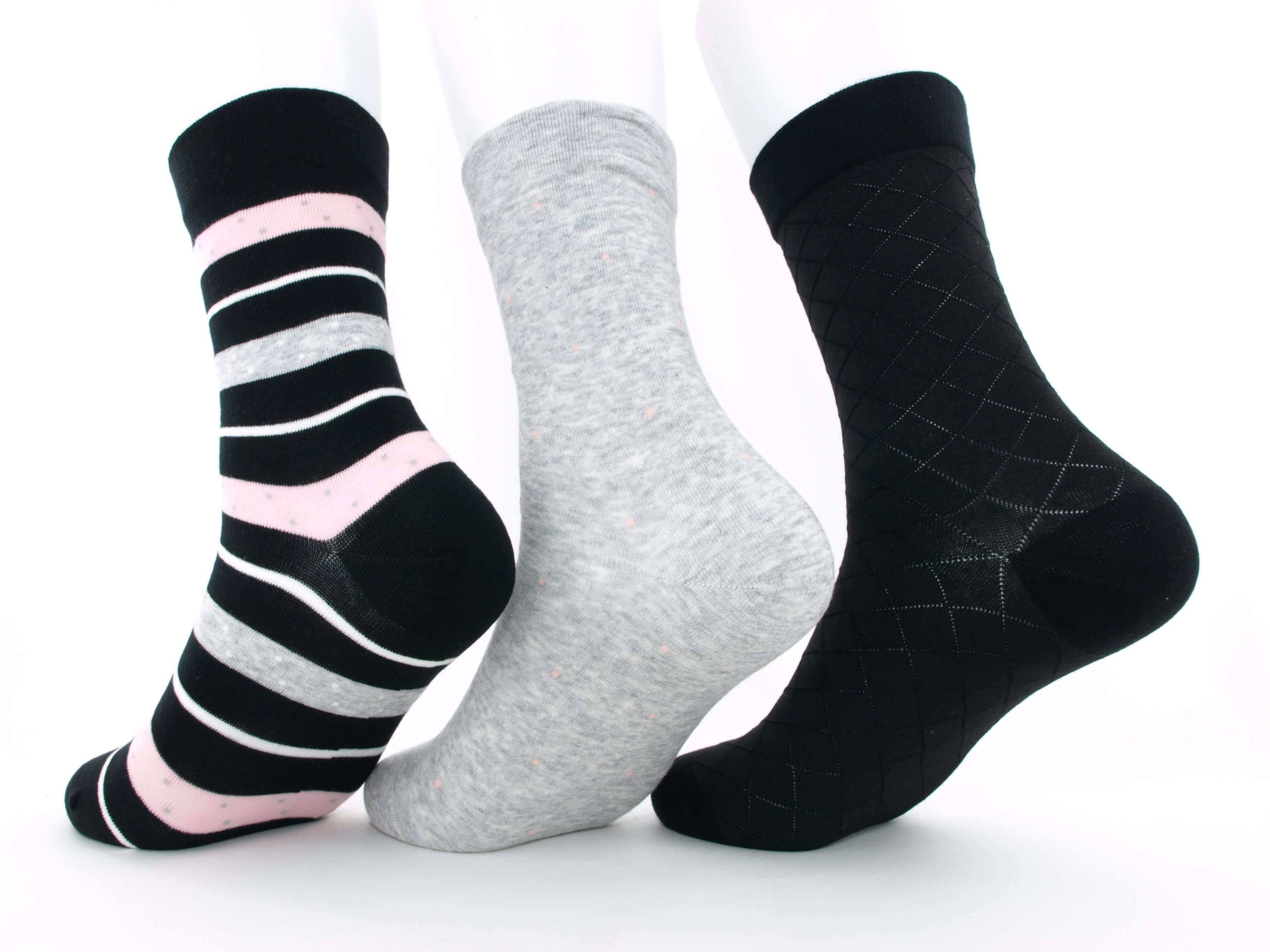 Bild: Bild: Diabetiker Socken Damen bunt Winter schwarz Rückansicht